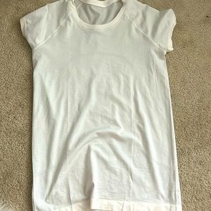 Lululemon swiftly tech (White) size 6